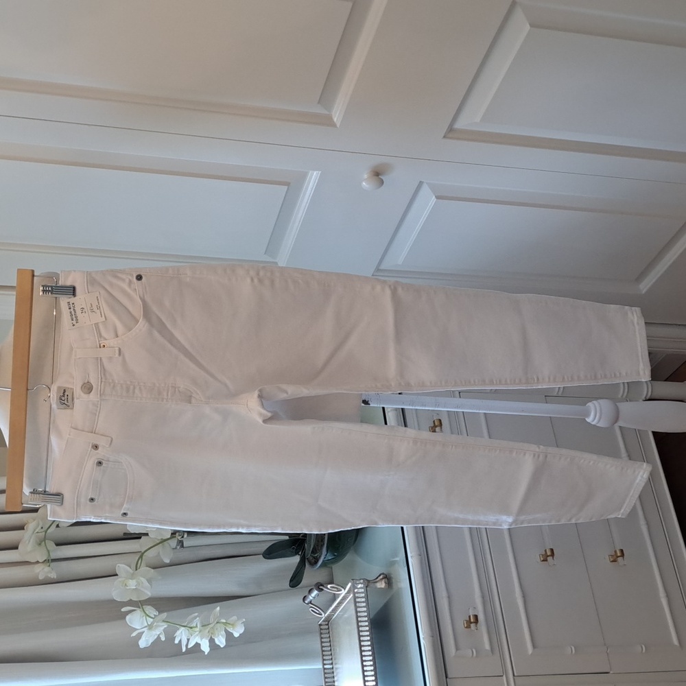 NWT J.Crew Womens 9"‎ High-Rise Toothpick White Stretch Denim Jeans S-29